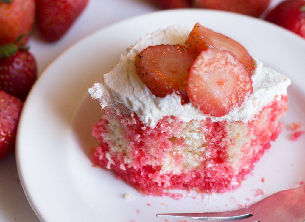 Strawberry Jello Cake - Sugar n' Spice Gals